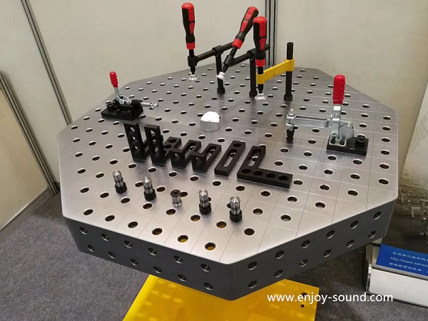 Octagonal 3D Welding Table