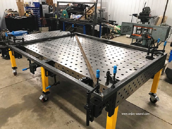 In Kentucky- 5x10ft cast iron 3D welding table